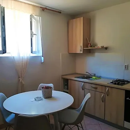 Marina Appartement Maslinica